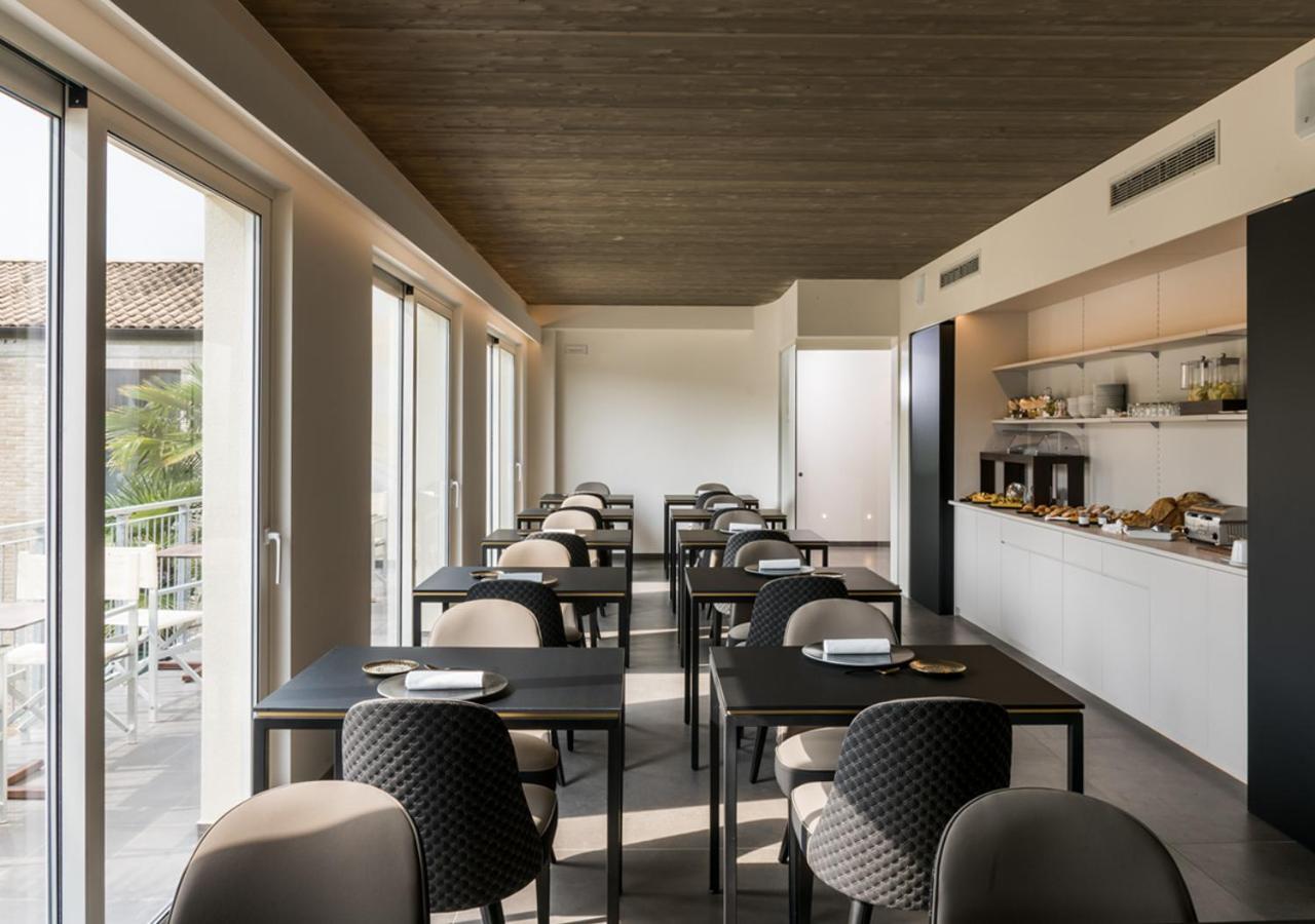Finis Africae Hotel Senigallia Exterior photo